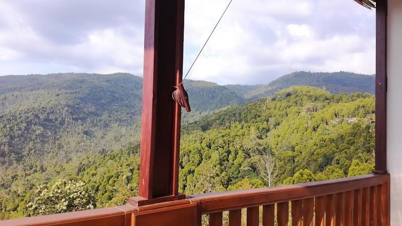 Maliana Homestay Munduk エクステリア 写真